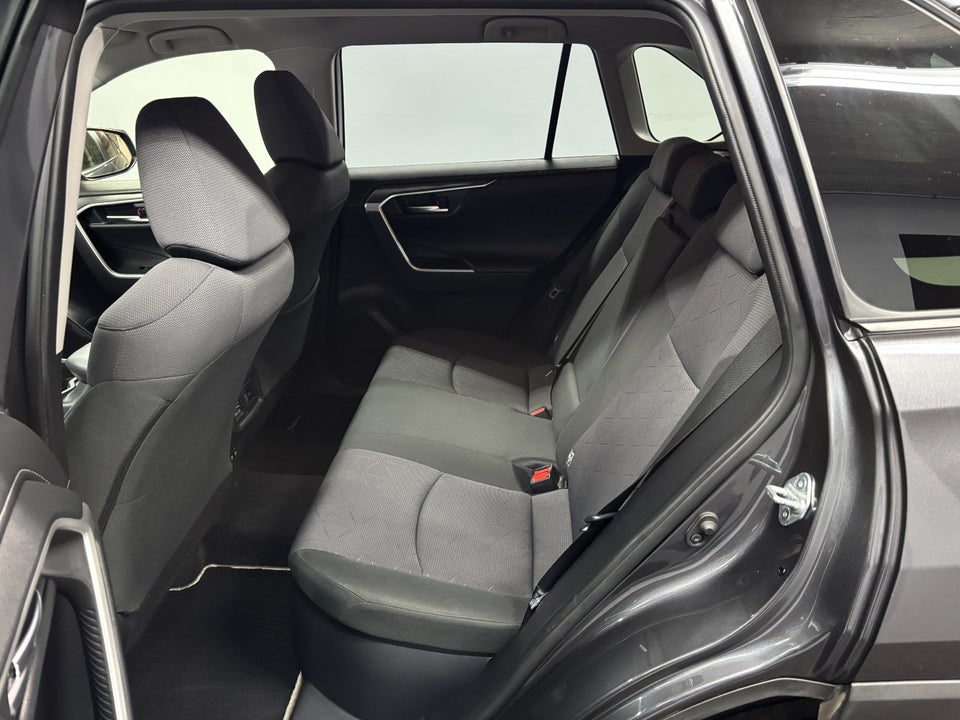 Toyota RAV4 2,5 Hybrid H3 Comfort MDS 5d