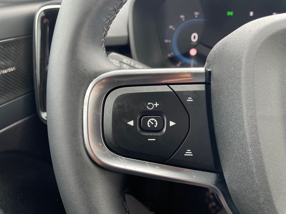 Volvo XC40 ReCharge Twin Ultimate 5d