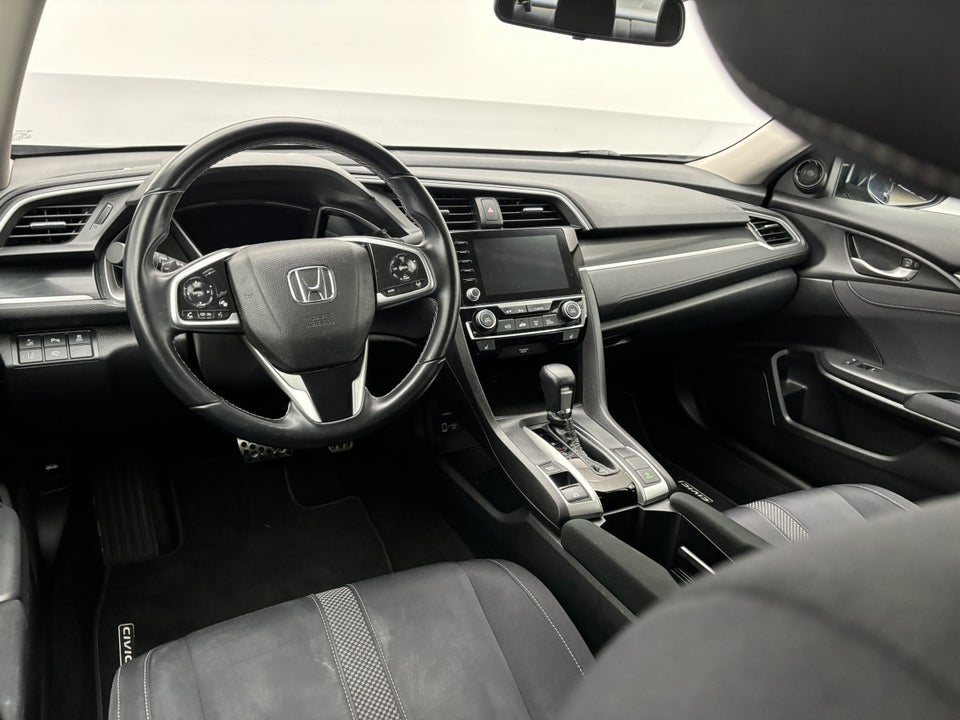 Honda Civic 1,5 VTEC Turbo Elegance CVT 4d