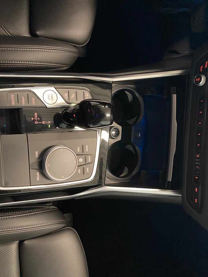 BMW 330e 2,0 Touring Sport Line aut. 5d