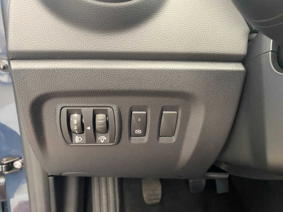 Renault Captur 0,9 TCe 90 Expression 5d