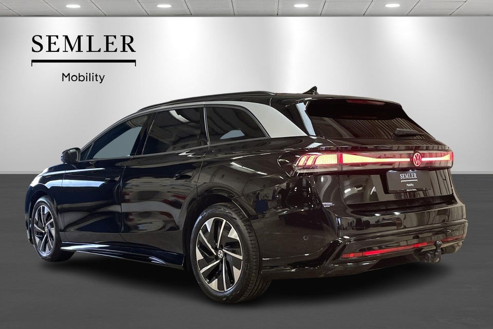 VW ID.7 86 Style S Tourer 5d