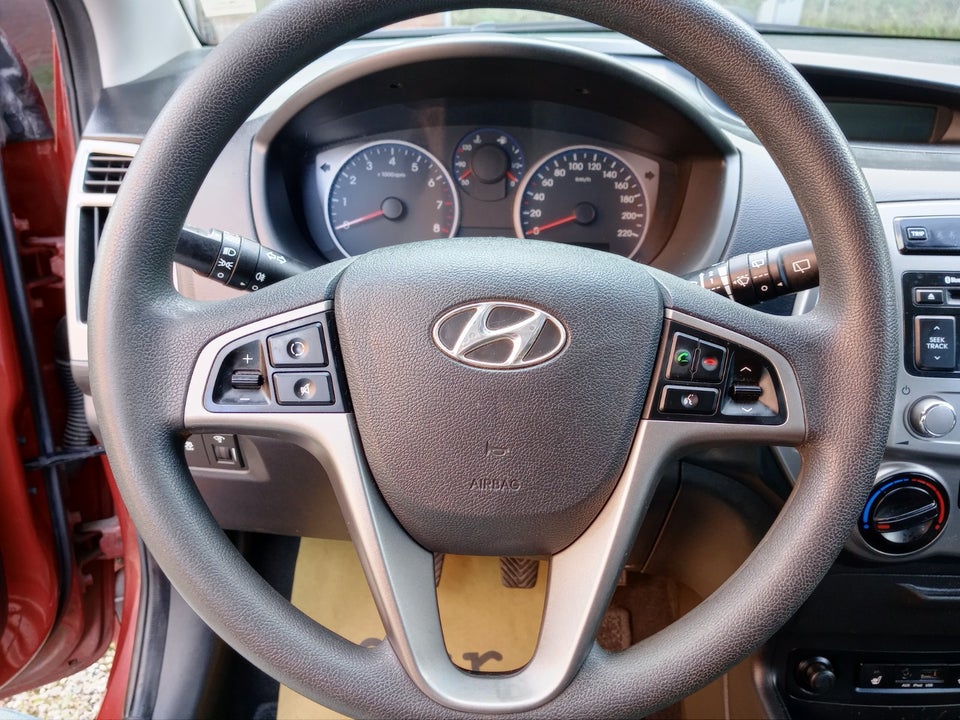 Hyundai i20 1,25 Comfort 5d