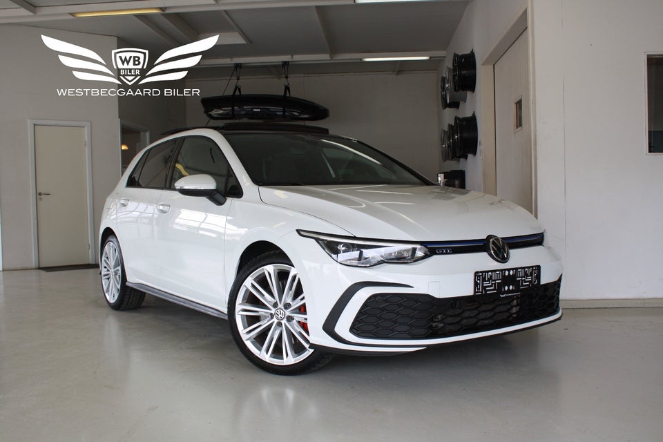 VW Golf VIII 1,4 GTE DSG 5d