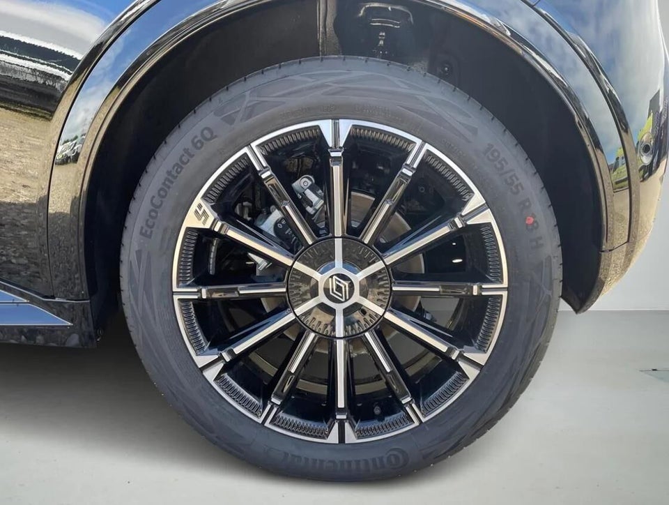 Renault 5 E-Tech 52 Iconic 5d