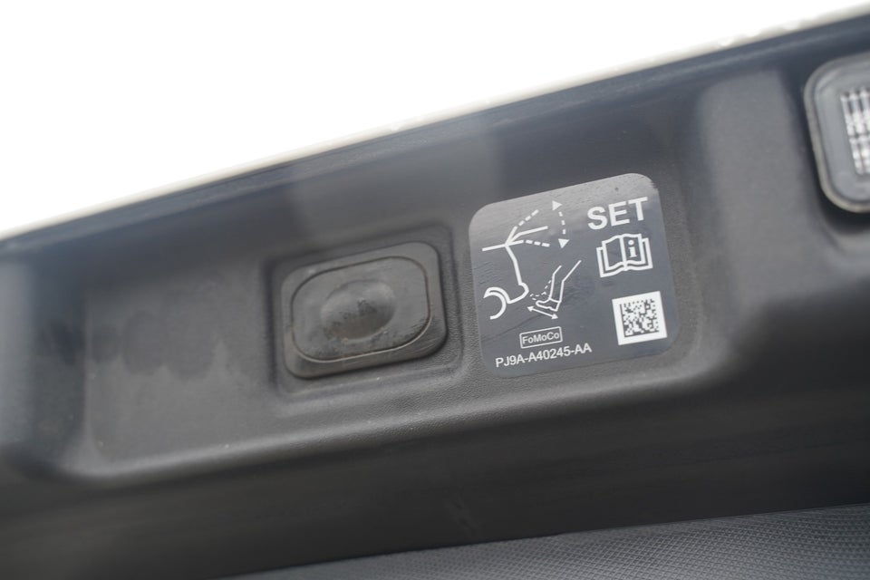 Ford Mustang Mach-E 98 Premium Extended Range 5d