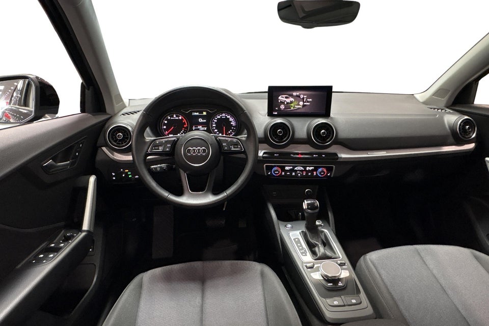 Audi Q2 35 TFSi Prestige S-tr. 5d