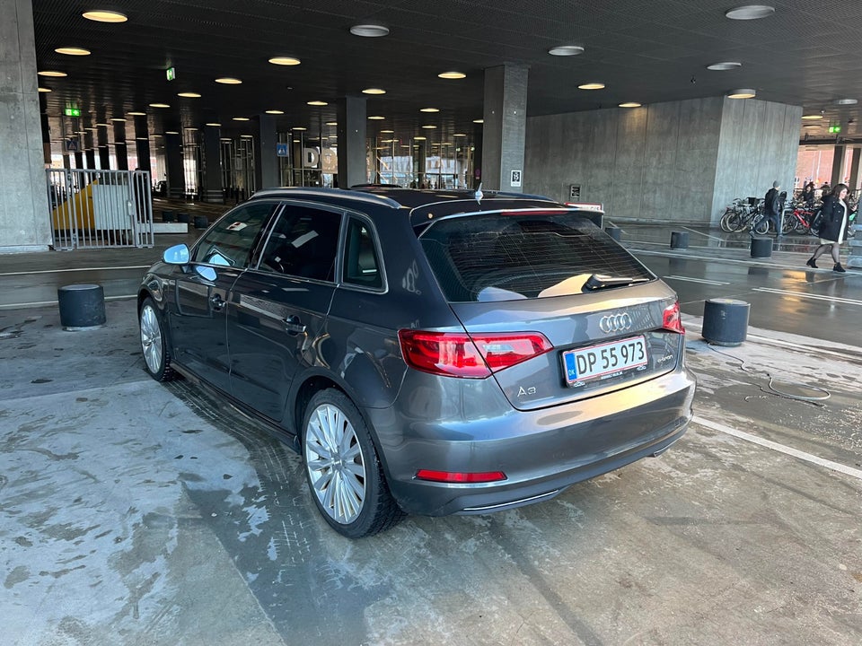 Audi A3 1,4 TFSi 150 S-line Sportback 5d