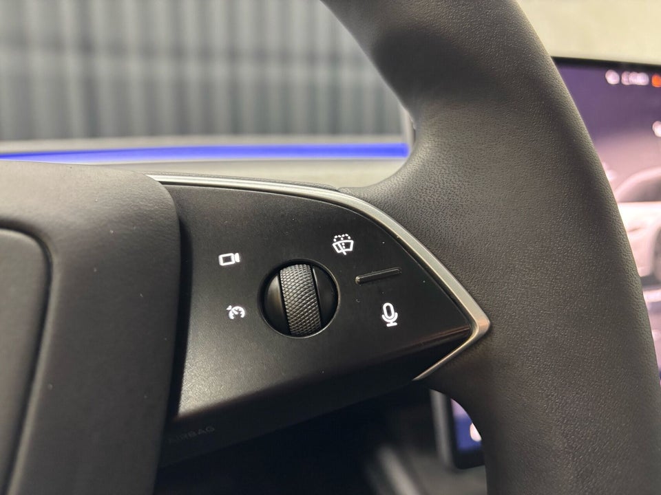 Tesla Model 3 RWD 4d