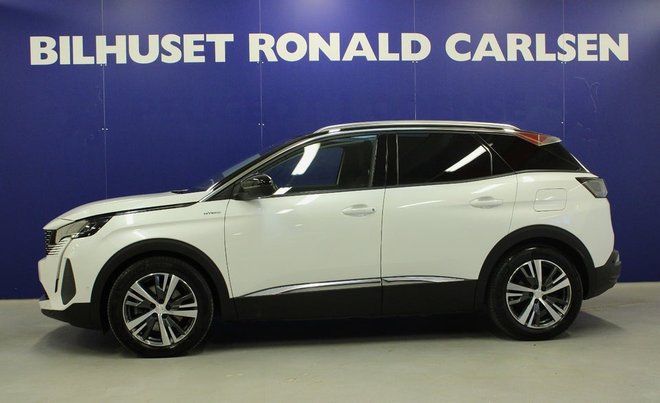 Peugeot 3008 1,6 Hybrid First Selection EAT8 5d