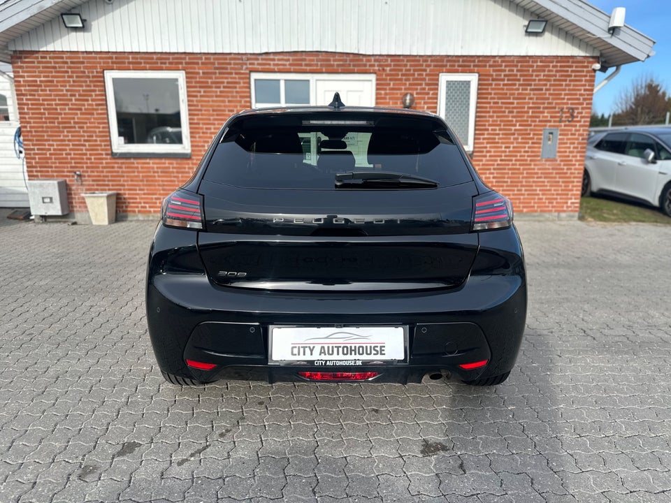 Peugeot 208 1,2 PureTech 100 Allure+ 5d