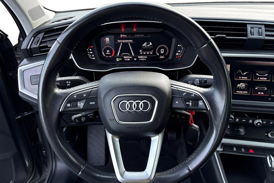 Audi Q3 35 TFSi Advanced Prestige S-tr. 5d