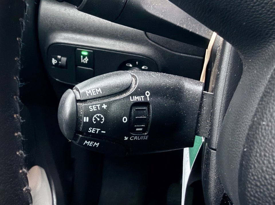 Citroën C3 1,5 BlueHDi 100 Triumph 5d