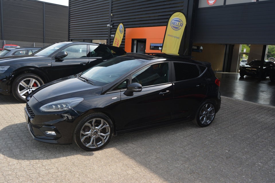 Ford Fiesta 1,0 EcoBoost mHEV Titanium X DCT 5d