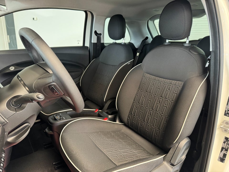 Fiat 500e 42 Icon 3d