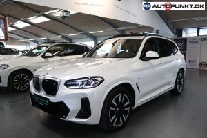 BMW iX3, modelår 2023, 97,000 km