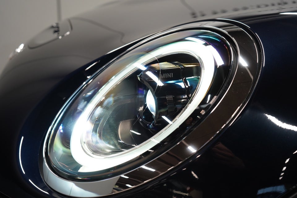 MINI Cooper SE Classic Trim 3d