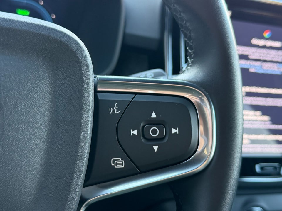 Volvo EX40 Extended Range Core 5d