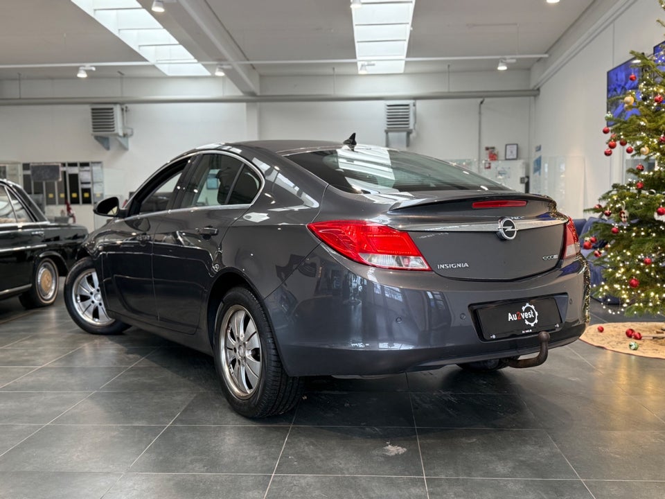 Opel Insignia 2,0 CDTi 130 Cosmo eco 4d