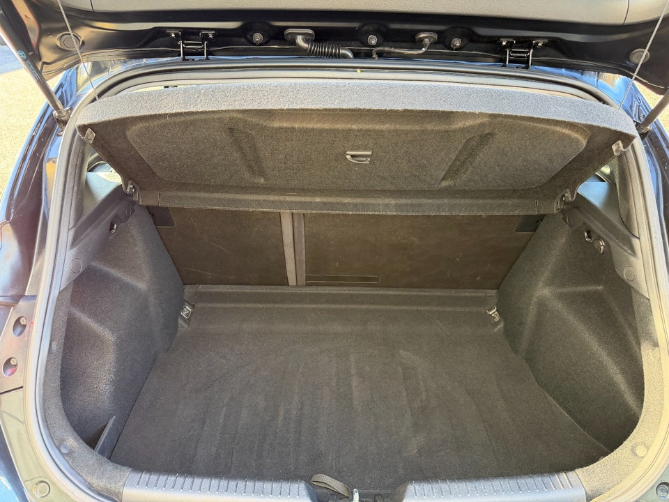 Hyundai i30 1,6 GDi XTR Eco 5d