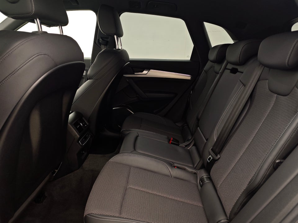 Audi Q5 50 TFSi e S-line quattro S-tr. 5d