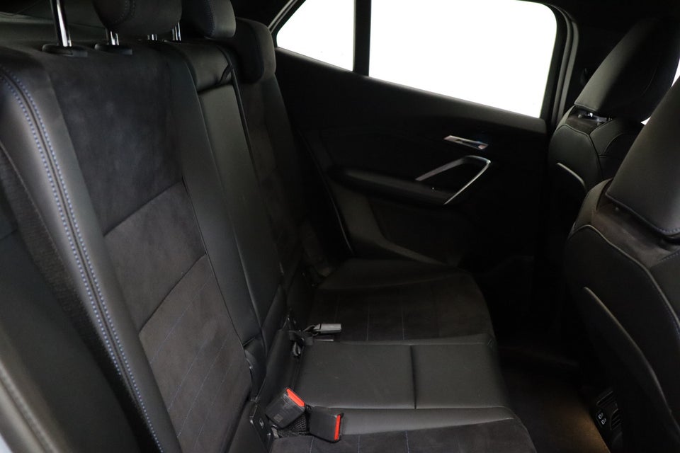 BMW iX2 eDrive20 M-Sport Premium 5d