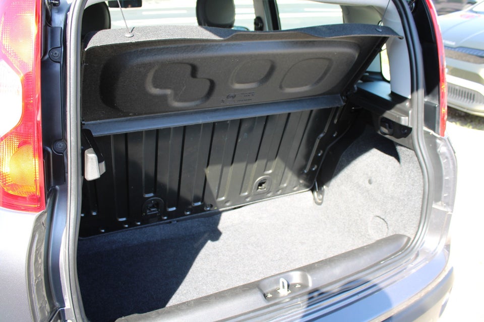 Fiat Panda 1,2 69 Lounge 5d