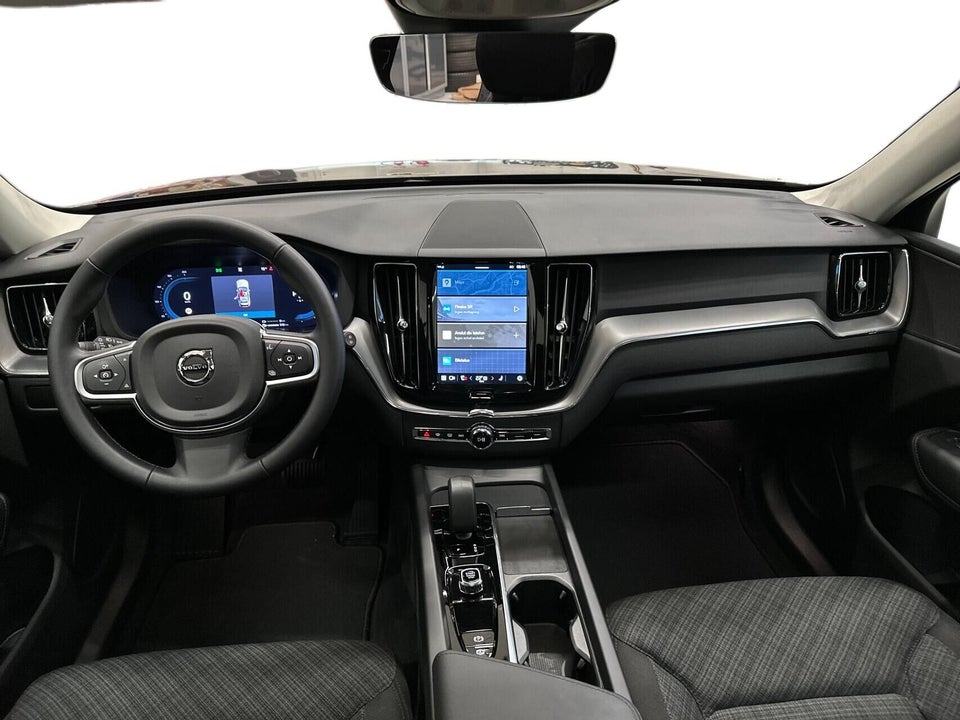 Volvo XC60 2,0 T6 ReCharge Core aut. AWD 5d