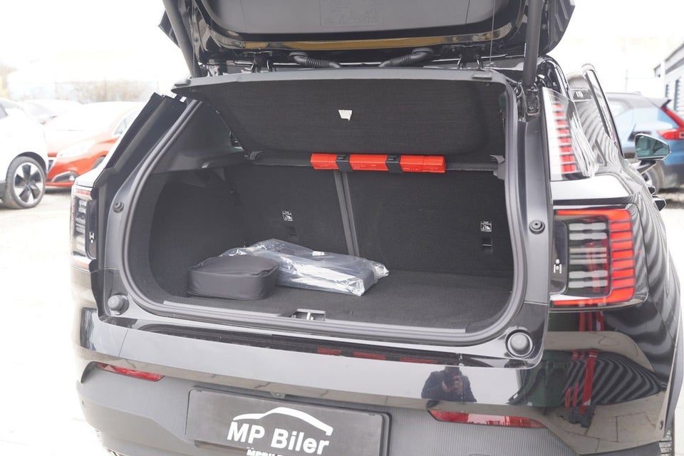 Volvo EX30 Extended Range Ultra 5d