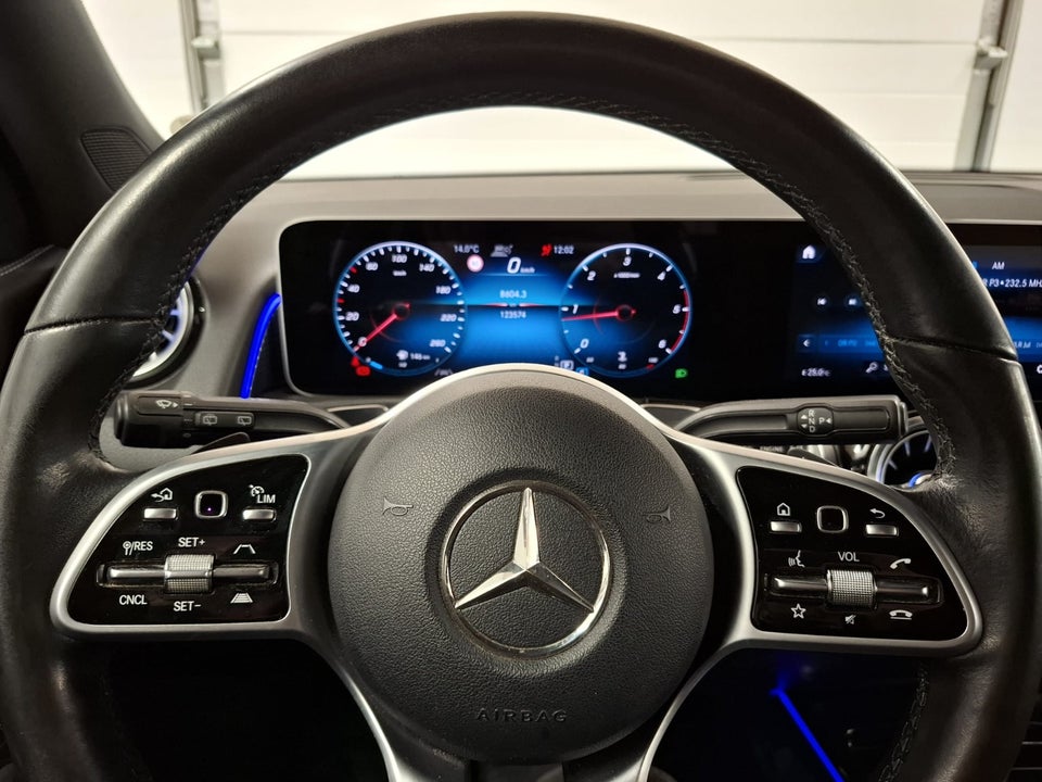 Mercedes GLB200 d 2,0 Progressive Line aut. 5d