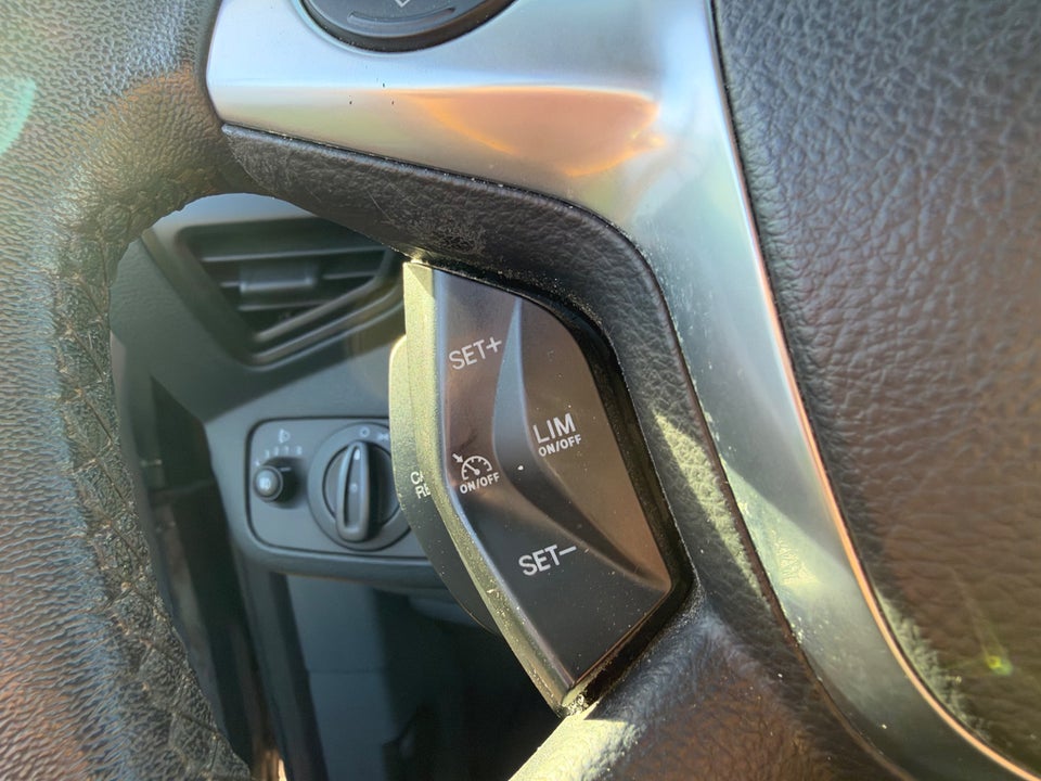 Ford C-MAX 1,6 Ti-VCT 105 Titanium 5d