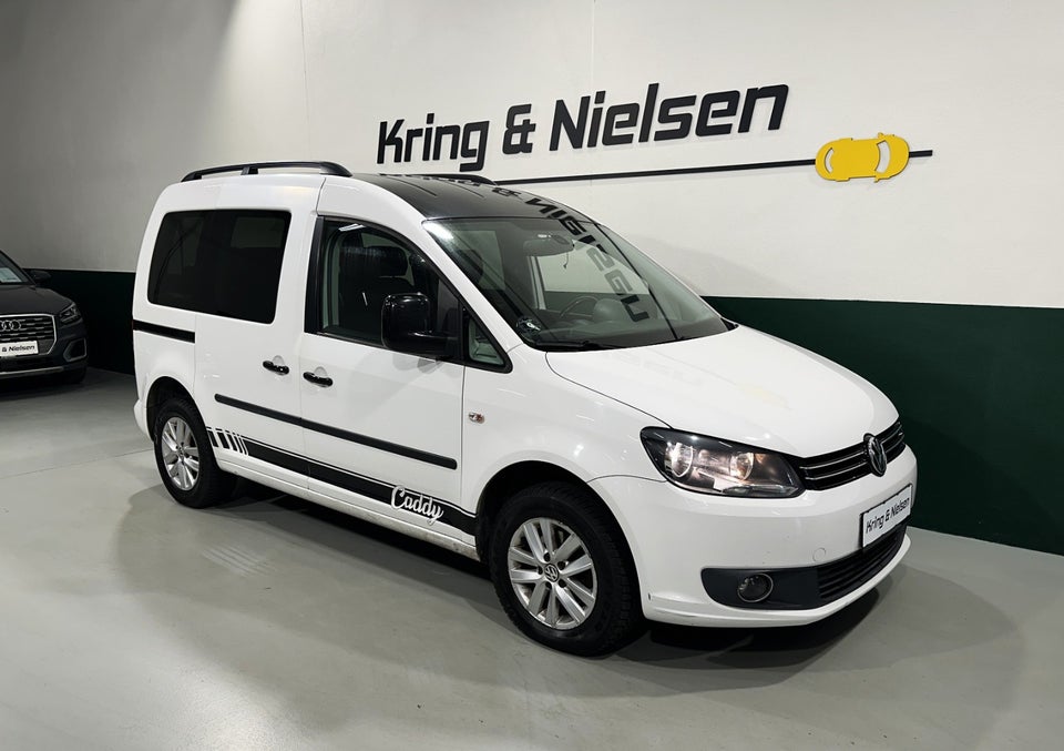 VW Caddy 1,6 TDi 102 Comfortline DSG BMT 4d