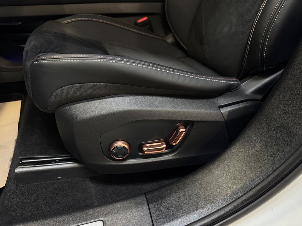 Zeekr 001 Privilege AWD 5d