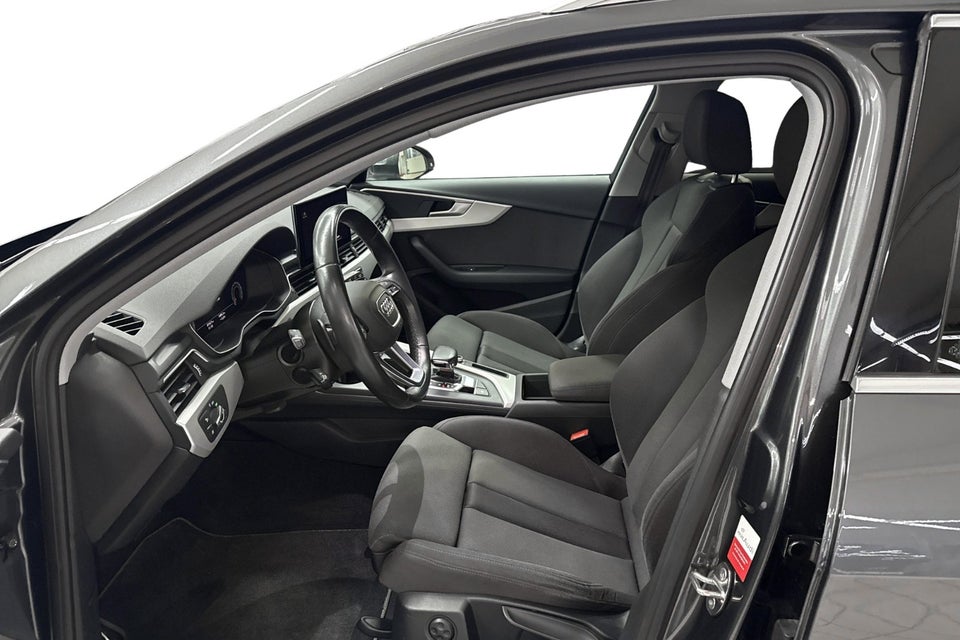 Audi A4 40 TFSi S-line plus Avant S-tr. 5d