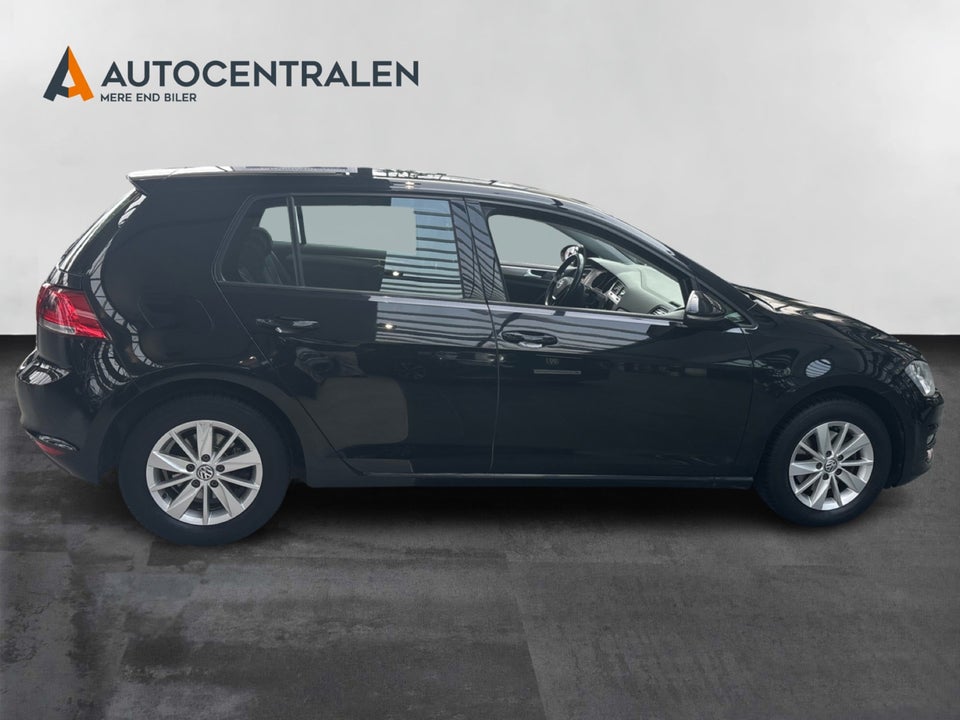 VW Golf VII 1,4 TSi 122 Comfortline BMT 5d