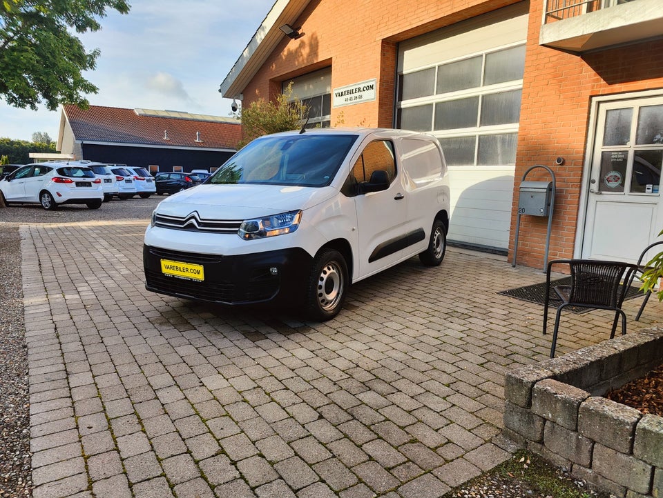 Citroën Berlingo 1,5 BlueHDi 100 L1 ProffLine Van