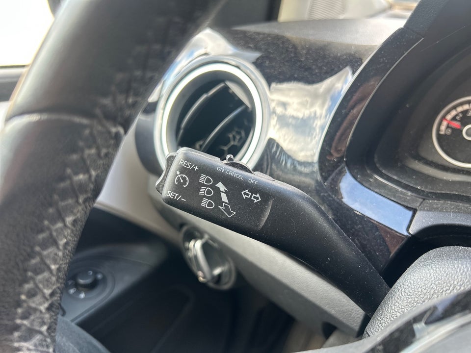 VW Up! 1,0 60 Style Up! BMT 5d