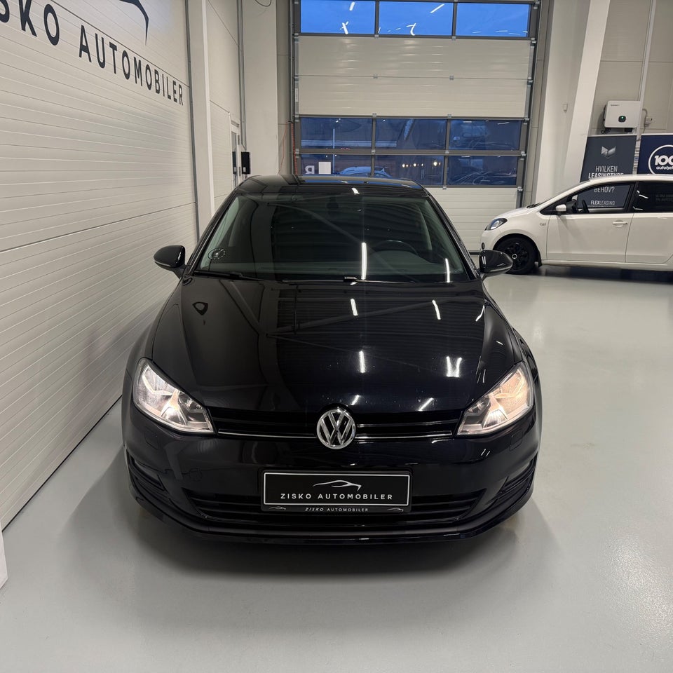 VW Golf VII 1,6 TDi 105 Comfortline BMT 5d