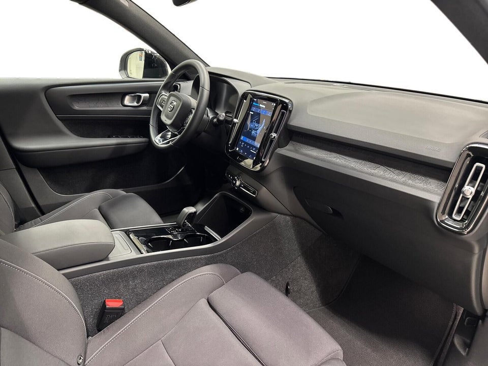 Volvo XC40 ReCharge Extended Range Core 5d