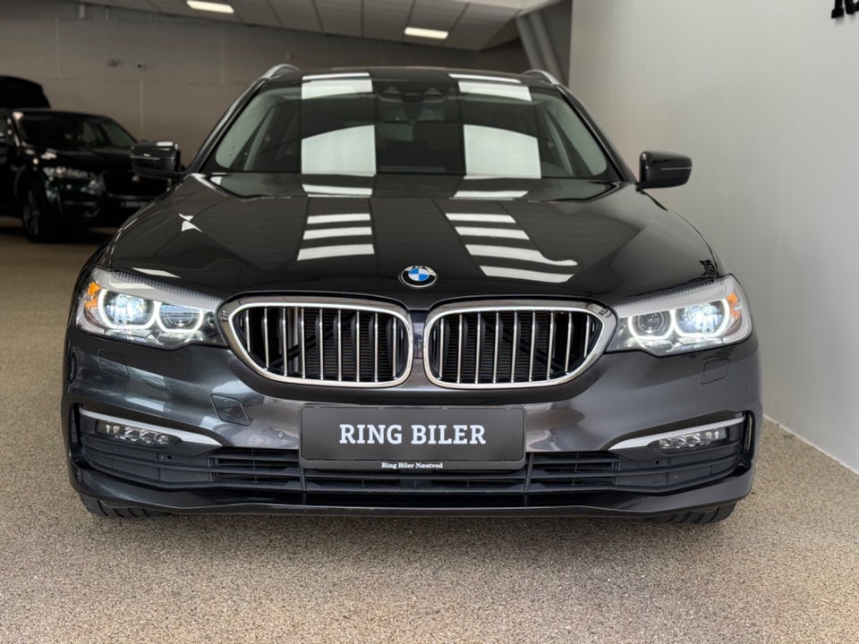 BMW 520d 2,0 Touring Connected aut. 5d