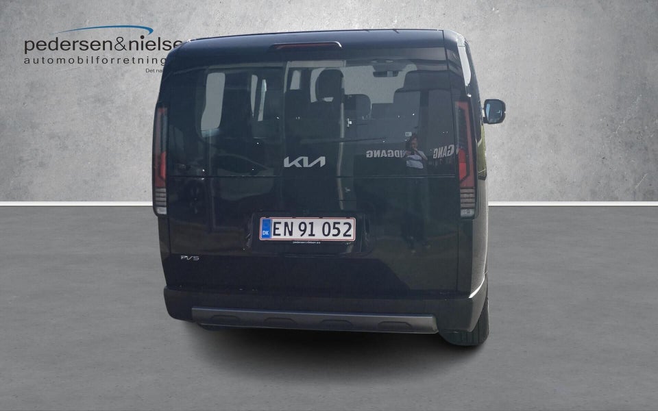 Kia PV5 71 Long Range Upgrade 5d