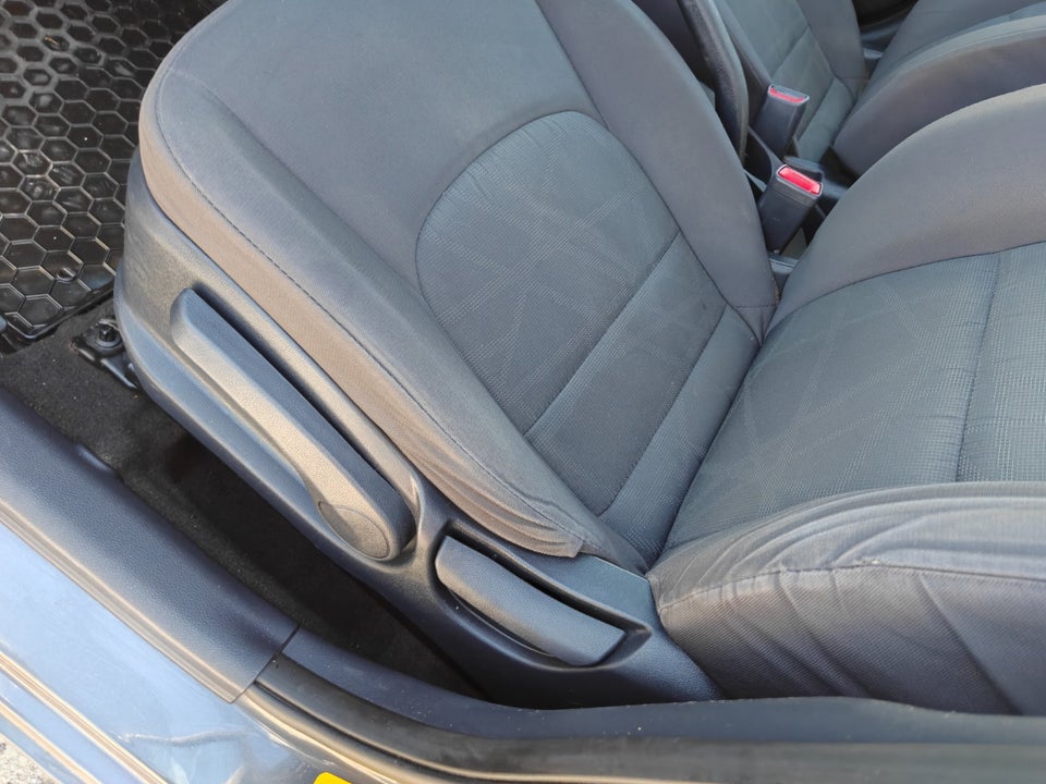 Kia Rio 1,2 CVVT Style 5d