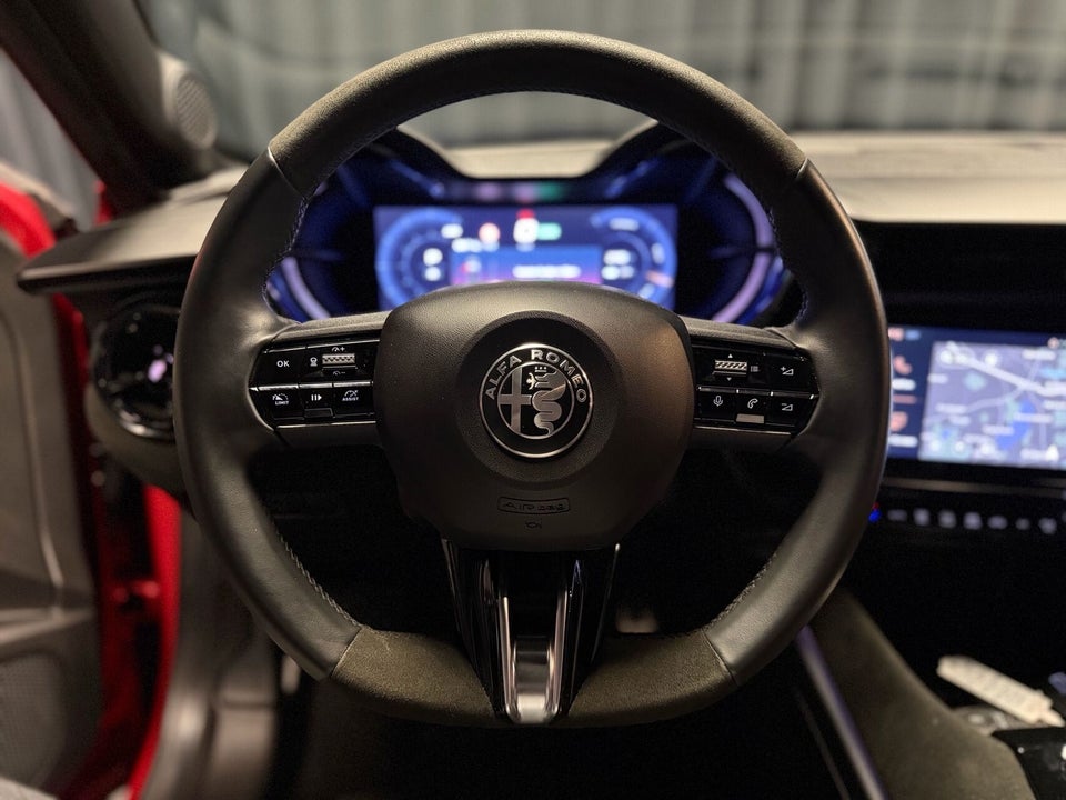 Alfa Romeo Junior Elettrica Speciale 5d