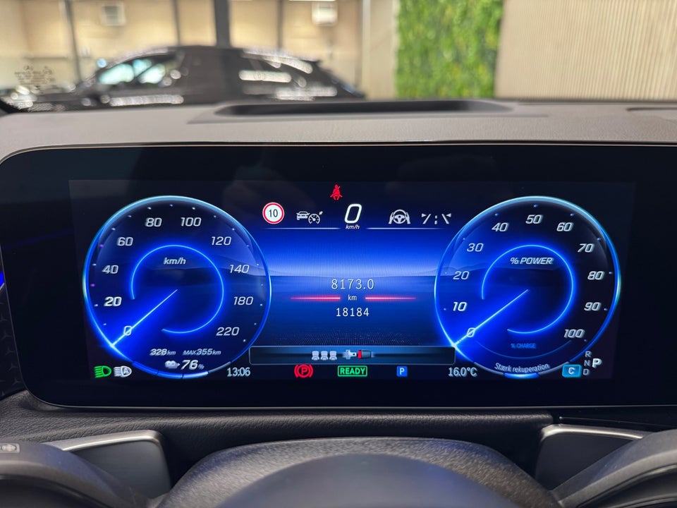 Mercedes EQB250+ AMG Premium 5d