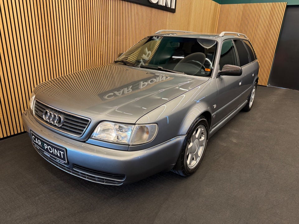 Audi S6 2,2 Avant 5d