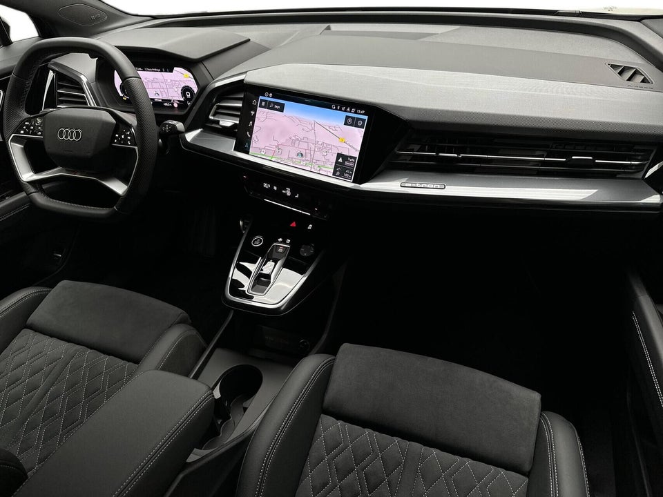 Audi Q4 e-tron 45 S-line 5d