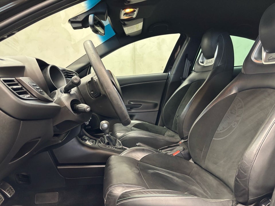 Alfa Romeo Giulietta 1,75 TBi Quadrifoglio Verde TCT 5d