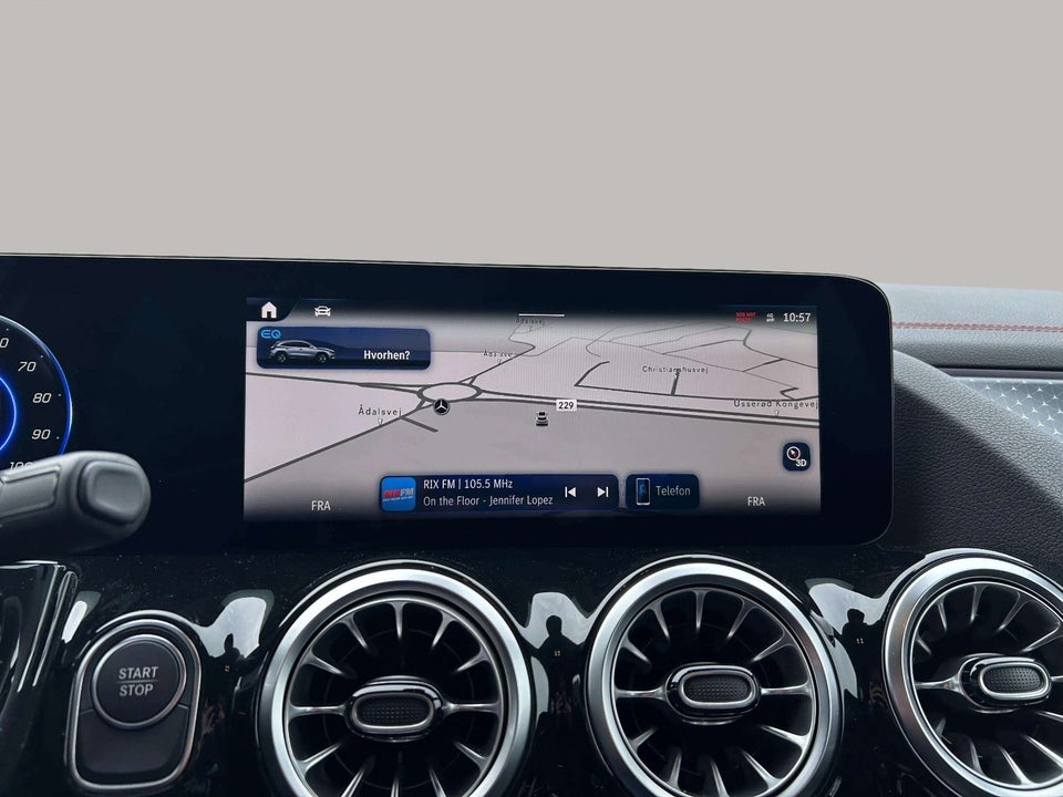 Mercedes EQA300 AMG Line 4Matic 5d