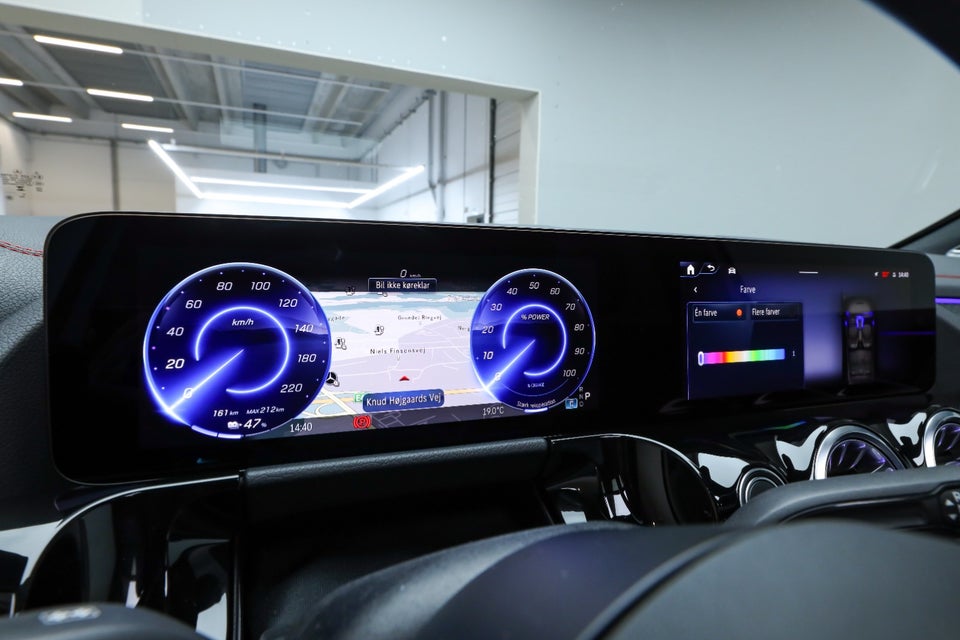 Mercedes EQA350 AMG Line Premium 4Matic 5d