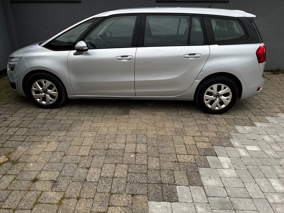 Citroën Grand C4 Picasso 1,6 e-HDi 115 Seduction 7prs 5d